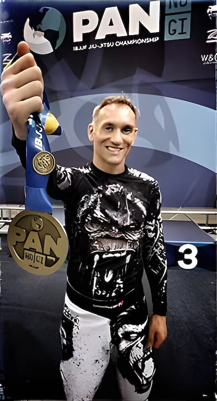 Professor Jones with his IBJJF Pans medal.
